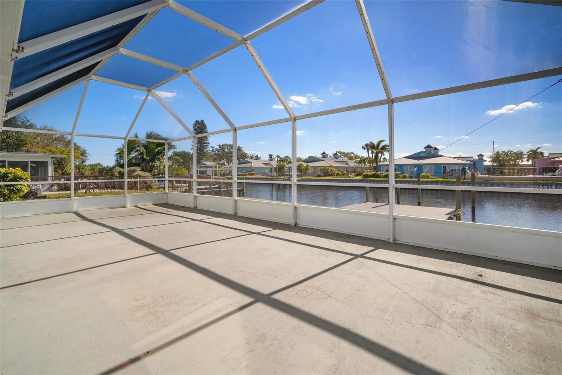 910 Spindle Palm Way Apollo Beach FL 33572