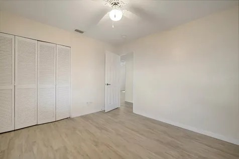 910 Spindle Palm Way Apollo Beach FL 33572
