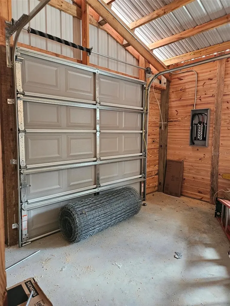 16010 SE 65th Street Road Ocklawaha FL 32179