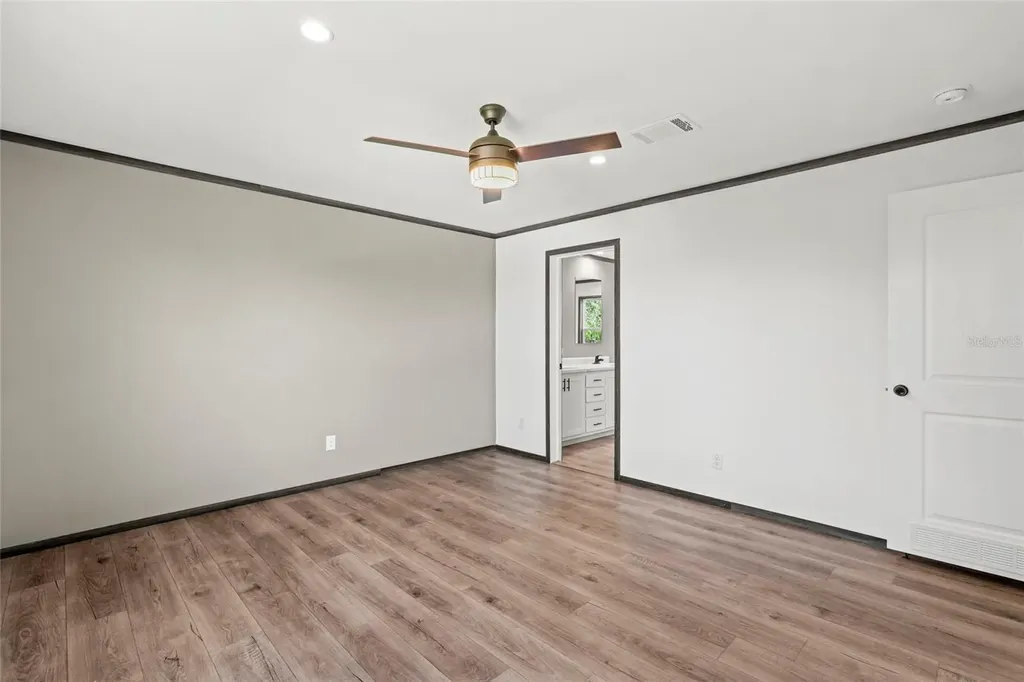 21712 NW 274th Street Okeechobee FL 34972