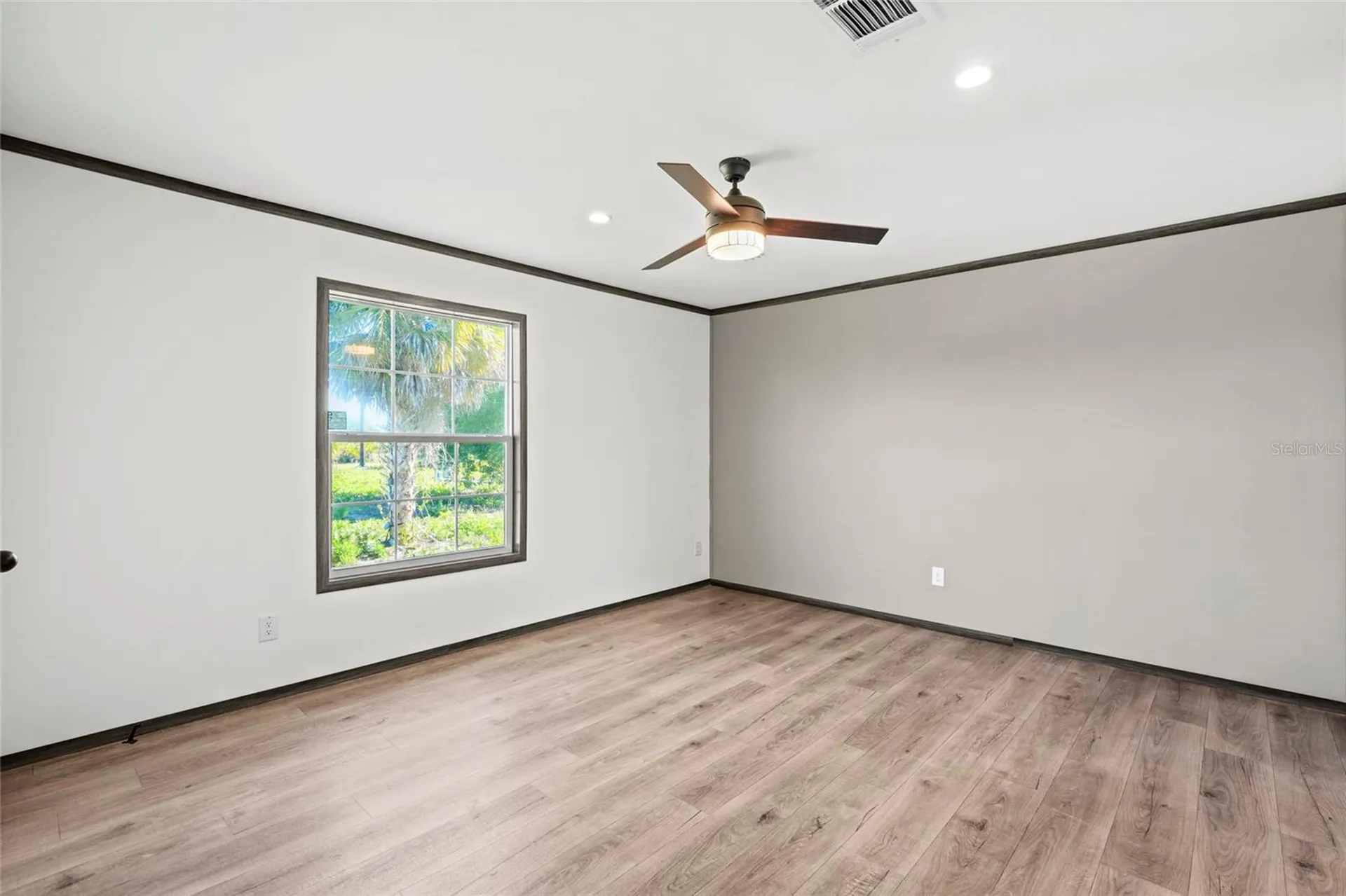 21712 NW 274th Street Okeechobee FL 34972