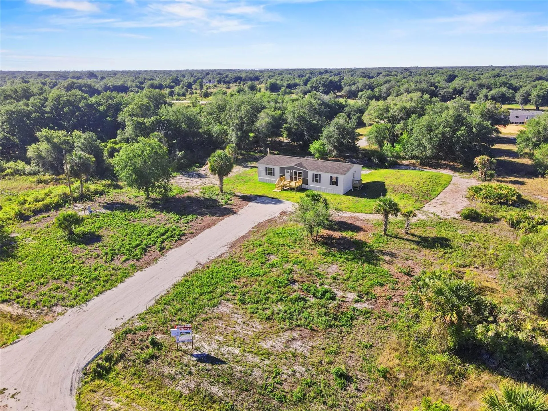 21712 NW 274th Street Okeechobee FL 34972
