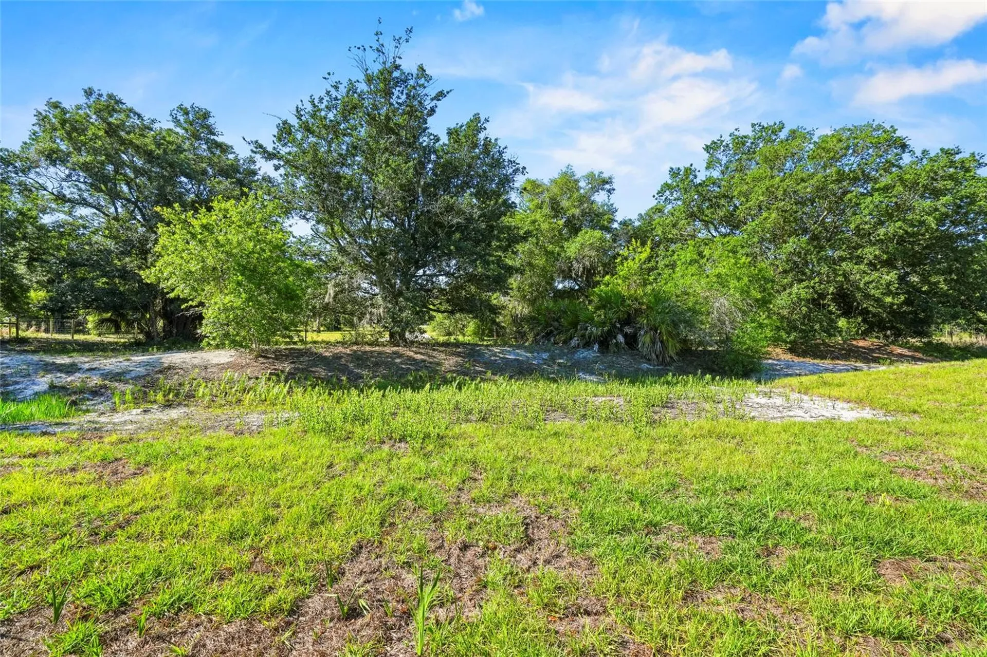 21712 NW 274th Street Okeechobee FL 34972
