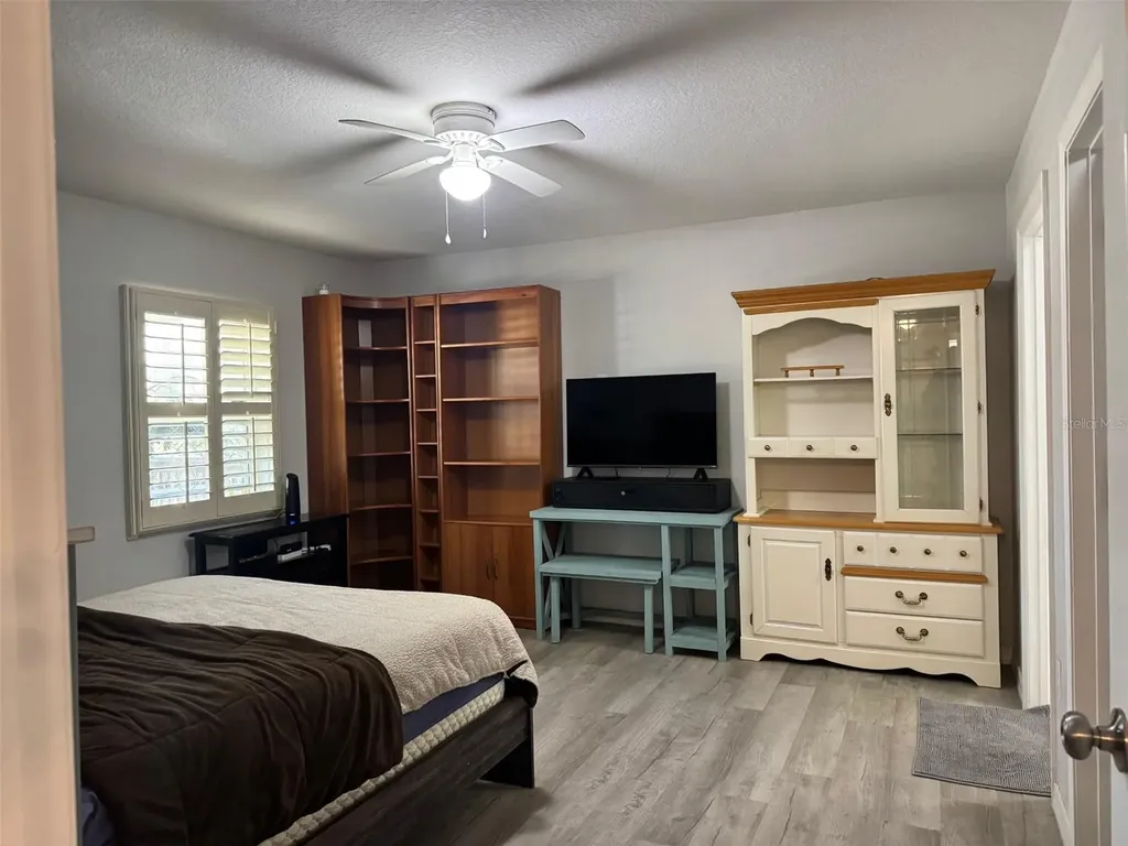38706 River Road Dade City FL 33525