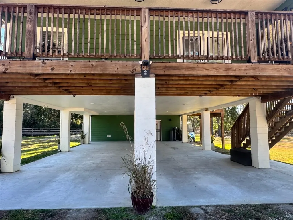 38706 River Road Dade City FL 33525