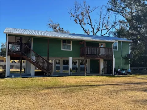 38706 River Road Dade City FL 33525