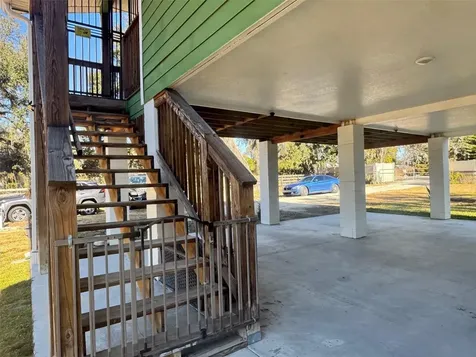 38706 River Road Dade City FL 33525