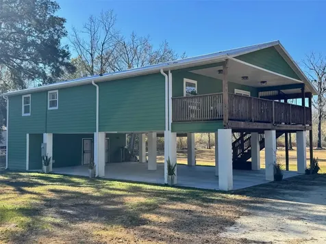 38706 River Road Dade City FL 33525