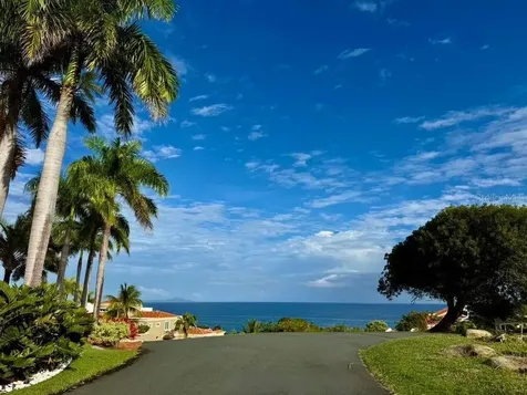 112 Via Capri Street Humacao PR 00791