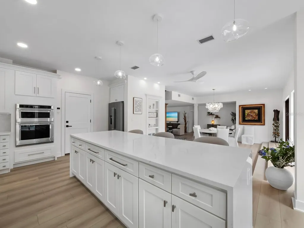 635 Marbury Lane Longboat Key FL 34228