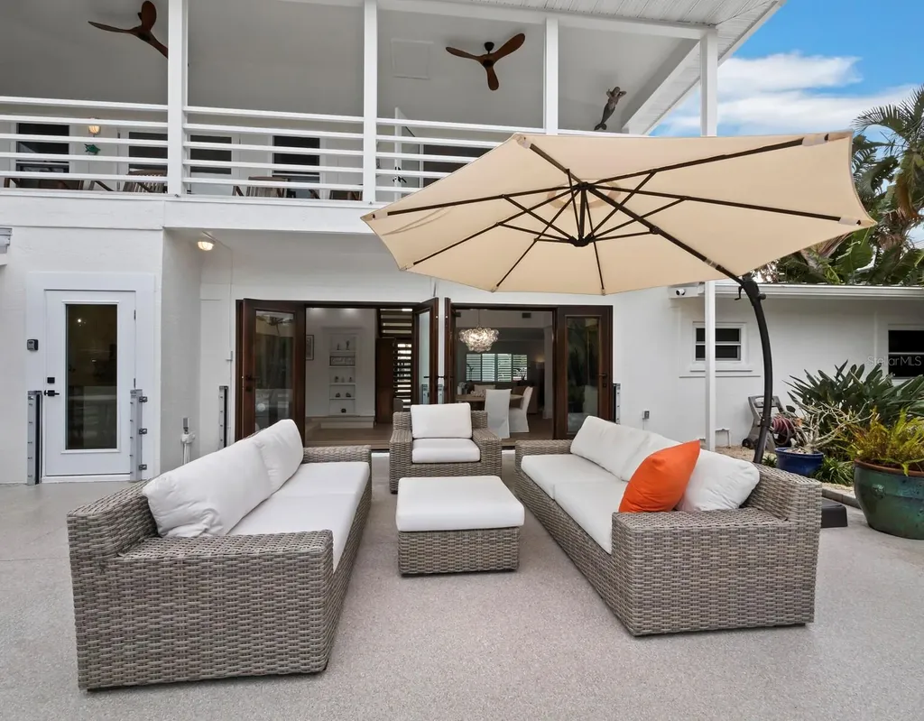 635 Marbury Lane Longboat Key FL 34228
