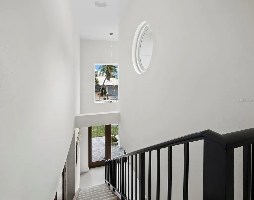 635 Marbury Lane Longboat Key FL 34228