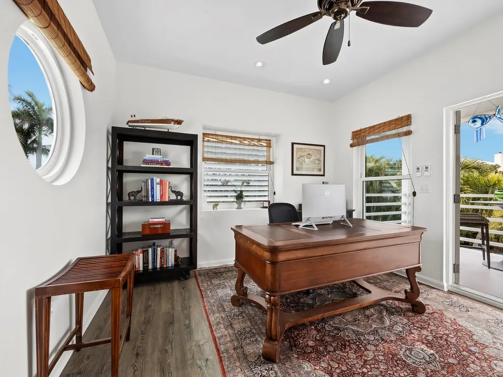635 Marbury Lane Longboat Key FL 34228