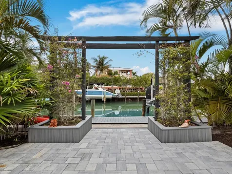 635 Marbury Lane Longboat Key FL 34228