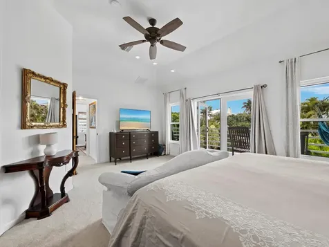 635 Marbury Lane Longboat Key FL 34228