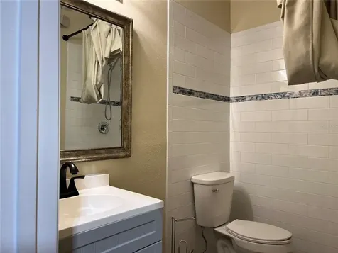 8235 Blaikie Court Sarasota FL 34240