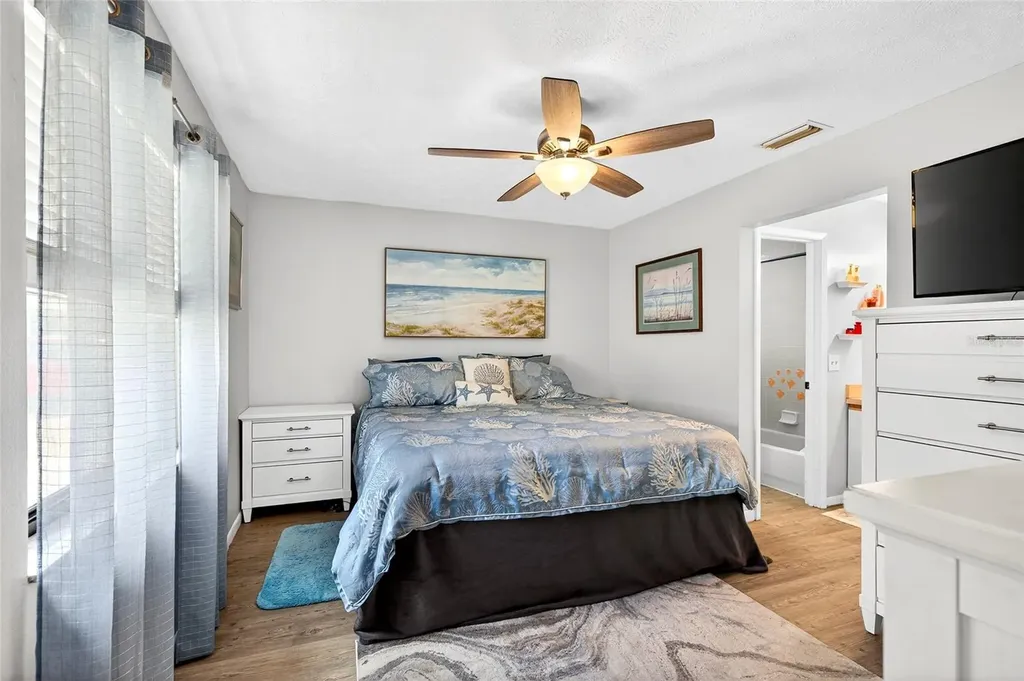 5870 NW 55th Court Ocala FL 34482