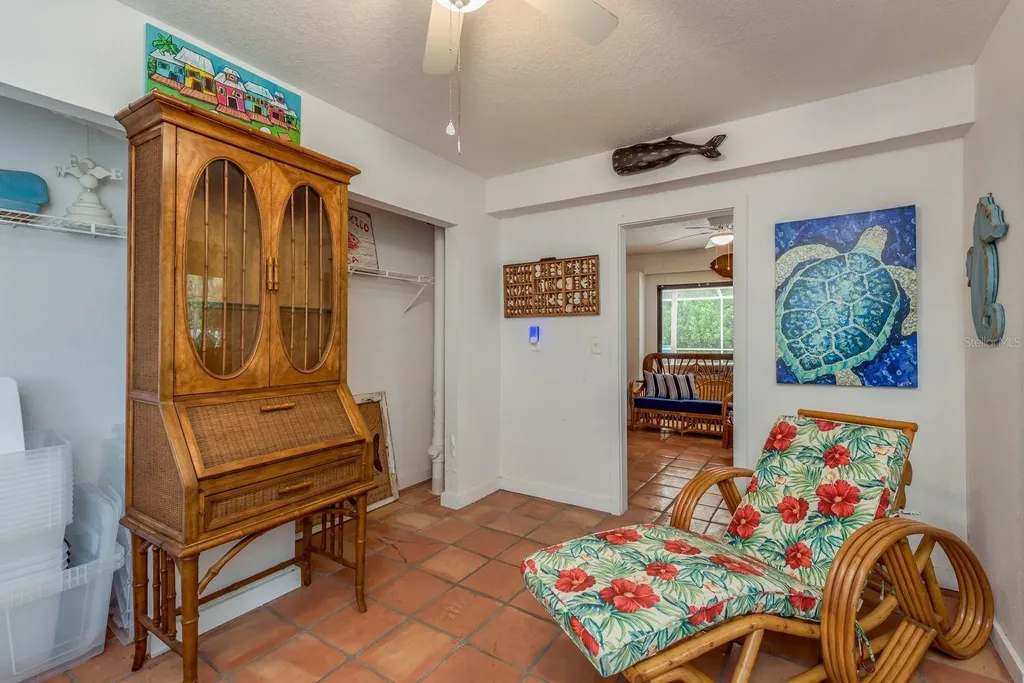 737 Ohio Avenue Palm Harbor FL 34683