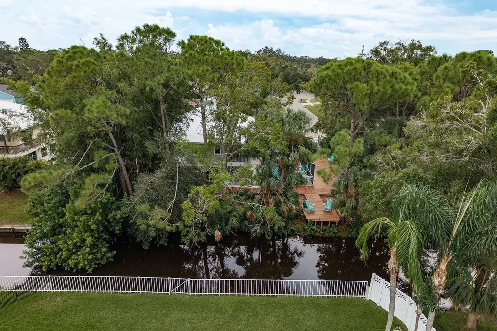 737 Ohio Avenue Palm Harbor FL 34683