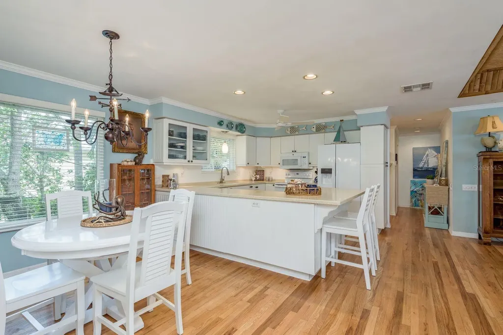 737 Ohio Avenue Palm Harbor FL 34683