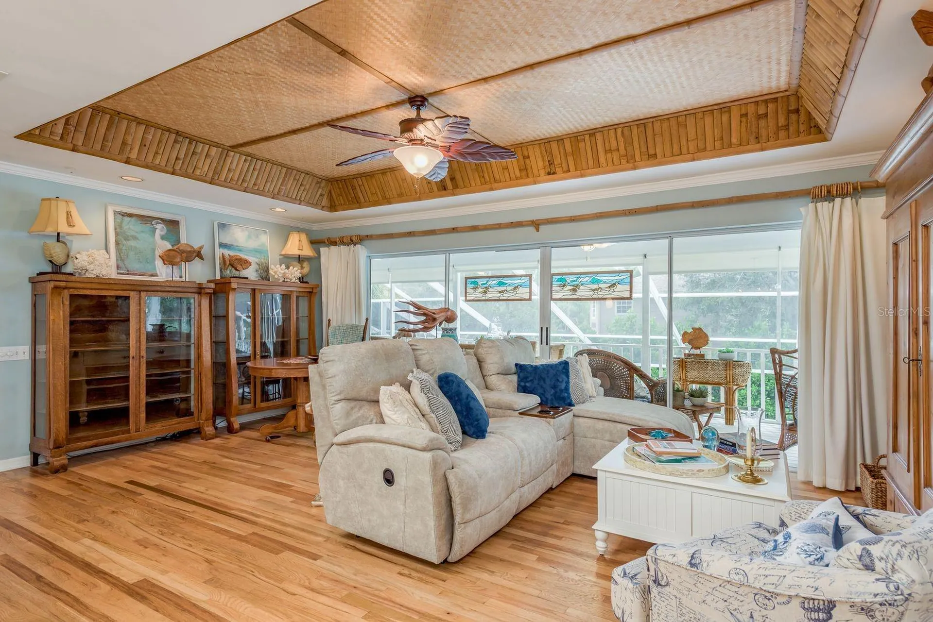 737 Ohio Avenue Palm Harbor FL 34683