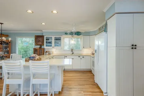 737 Ohio Avenue Palm Harbor FL 34683