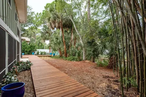 737 Ohio Avenue Palm Harbor FL 34683
