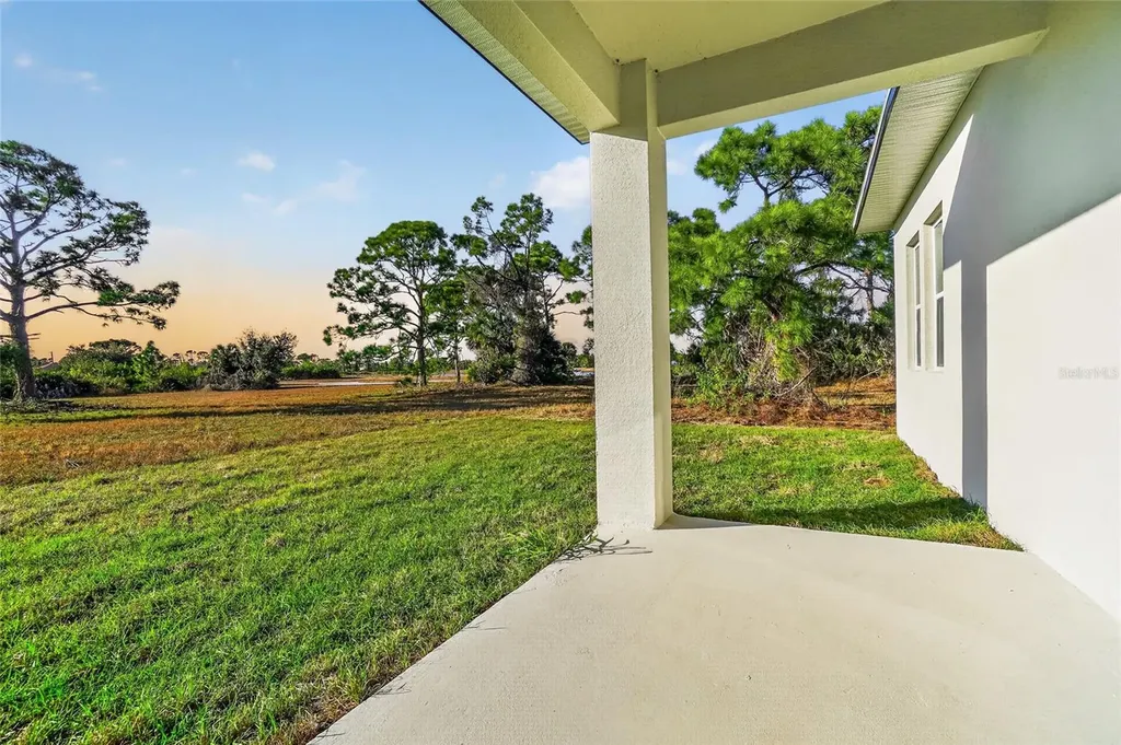 52 Brig Circle E Placida FL 33946