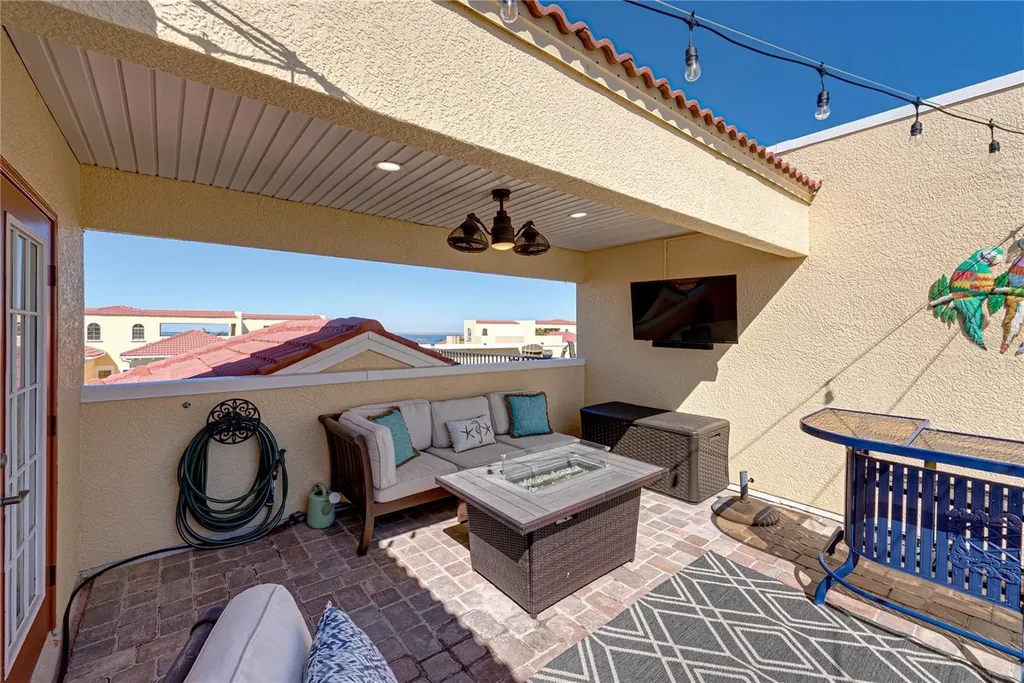 6411 Mayra Shores Lane Apollo Beach FL 33572