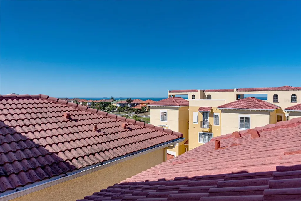 6411 Mayra Shores Lane Apollo Beach FL 33572