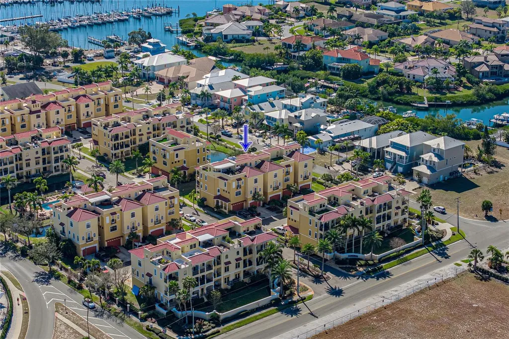 6411 Mayra Shores Lane Apollo Beach FL 33572