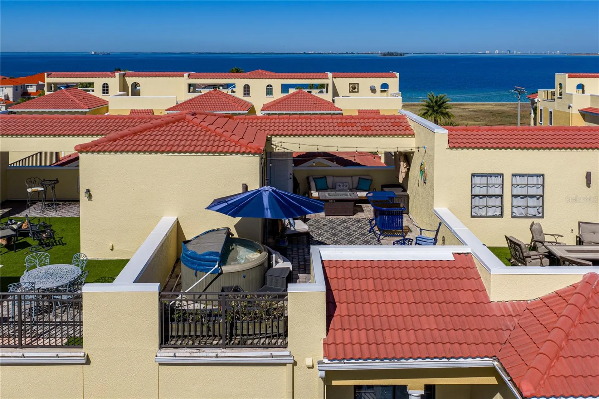 6411 Mayra Shores Lane Apollo Beach FL 33572