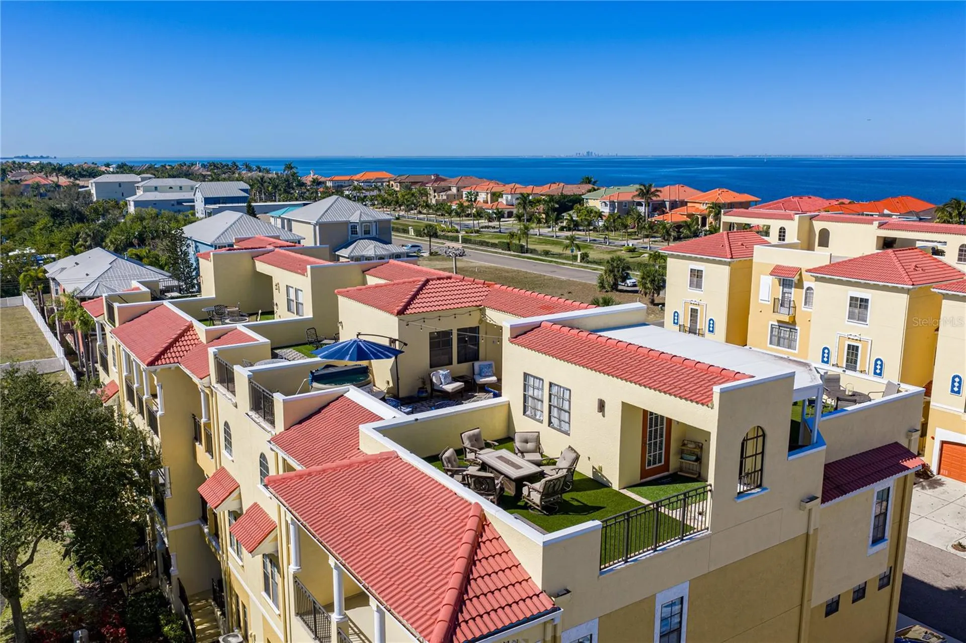 6411 Mayra Shores Lane Apollo Beach FL 33572