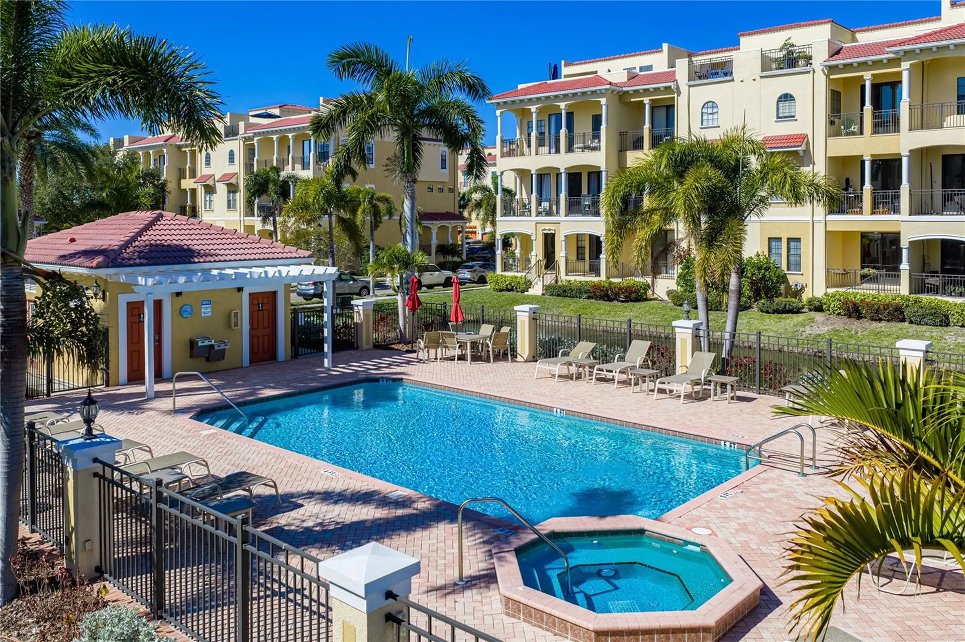 6411 Mayra Shores Lane Apollo Beach FL 33572