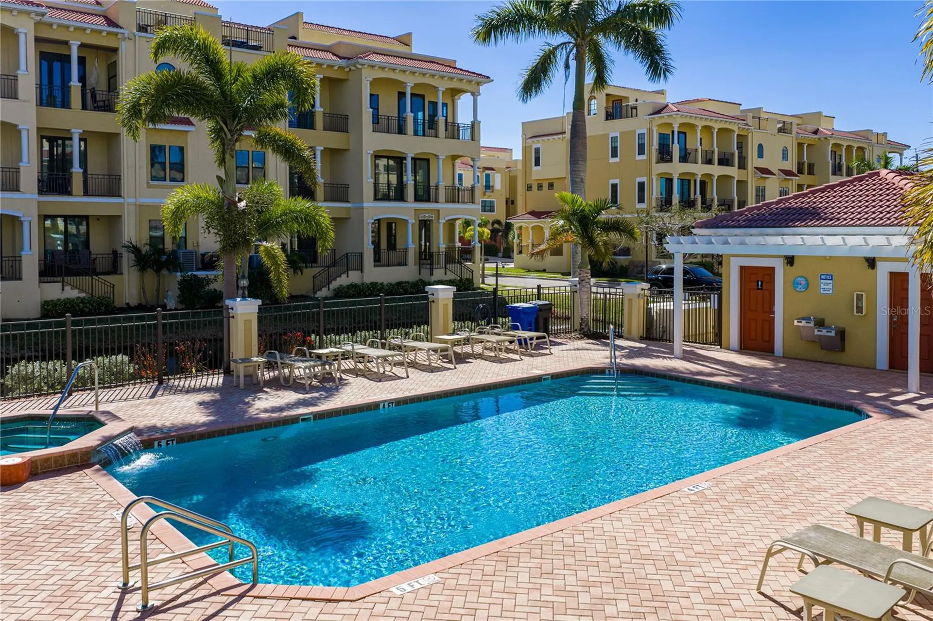6411 Mayra Shores Lane Apollo Beach FL 33572