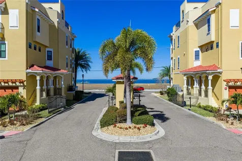 6411 Mayra Shores Lane Apollo Beach FL 33572