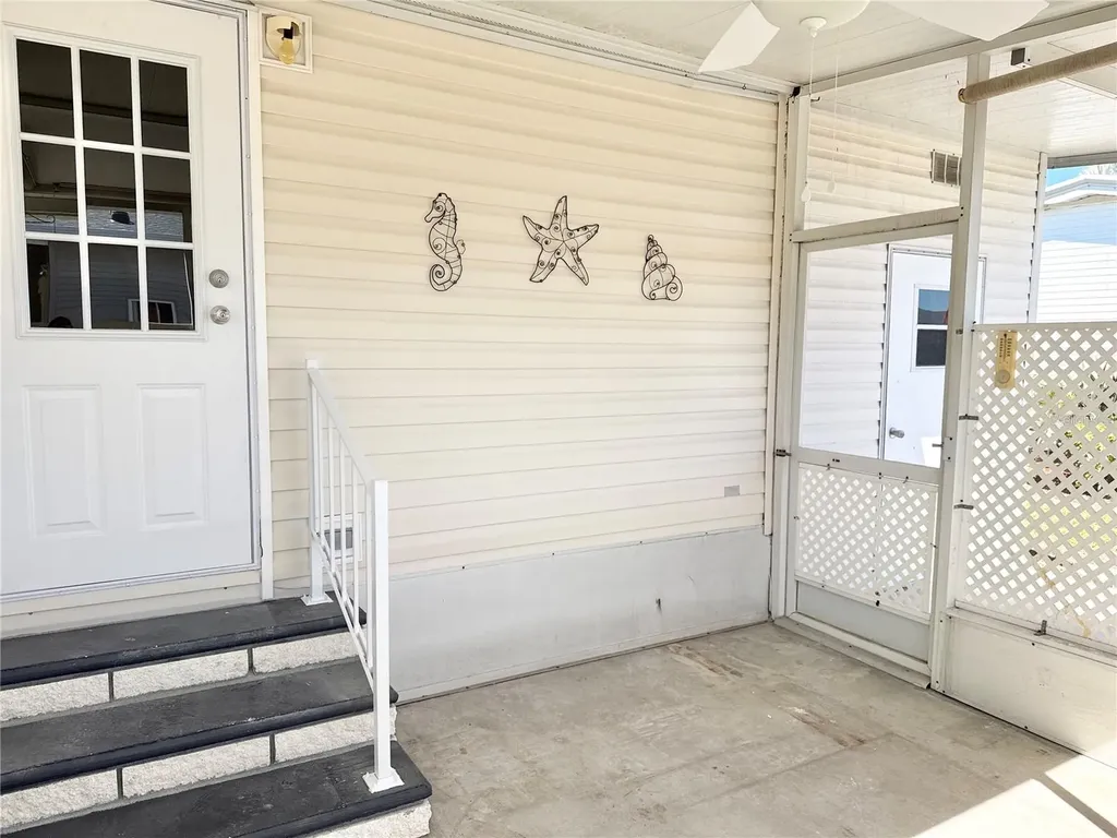 6827 Mount Pleasant Road NE St Petersburg FL 33702