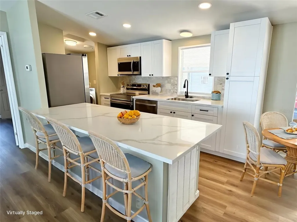 6827 Mount Pleasant Road NE St Petersburg FL 33702