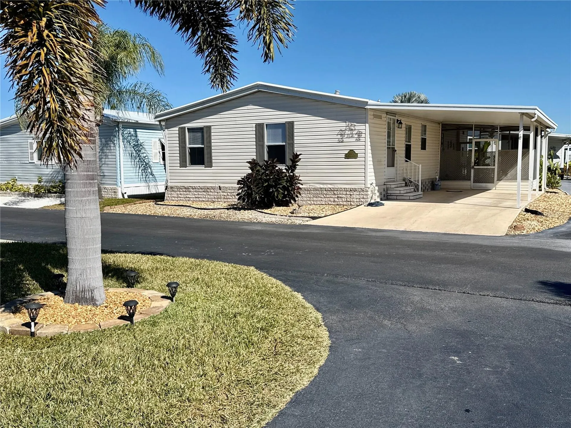 6827 Mount Pleasant Road NE St Petersburg FL 33702
