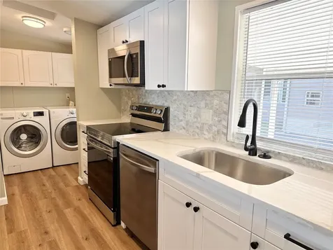 6827 Mount Pleasant Road NE St Petersburg FL 33702