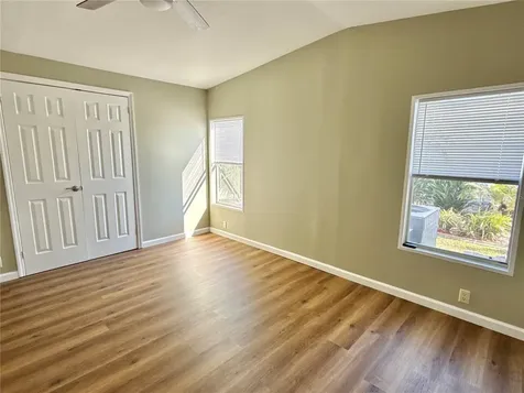 6827 Mount Pleasant Road NE St Petersburg FL 33702
