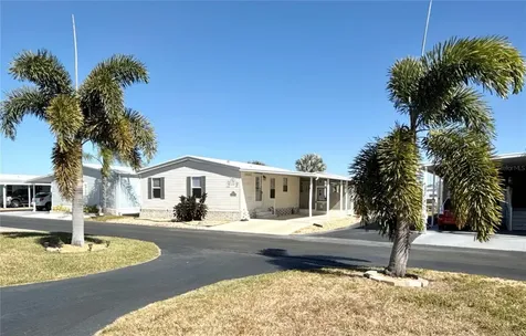 6827 Mount Pleasant Road NE St Petersburg FL 33702