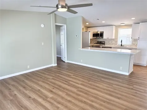6827 Mount Pleasant Road NE St Petersburg FL 33702