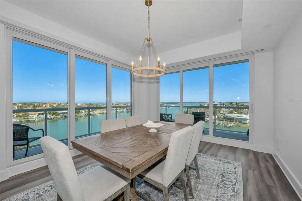 415 Island Way Clearwater Beach FL 33767