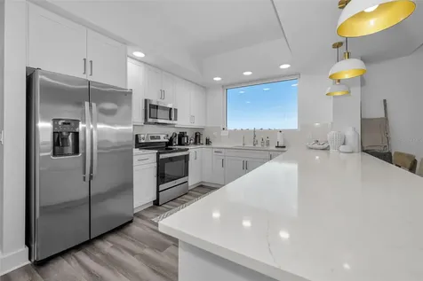 415 Island Way Clearwater Beach FL 33767