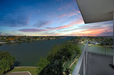415 Island Way Clearwater Beach FL 33767