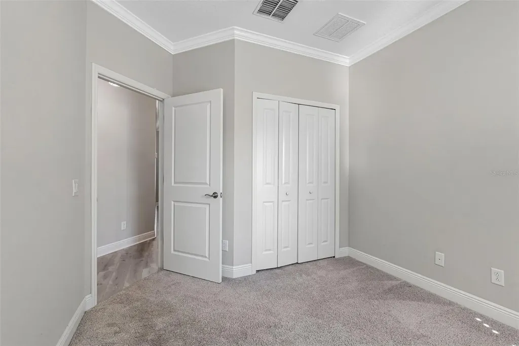2456 Foggy Creek Circle Clearwater FL 33764
