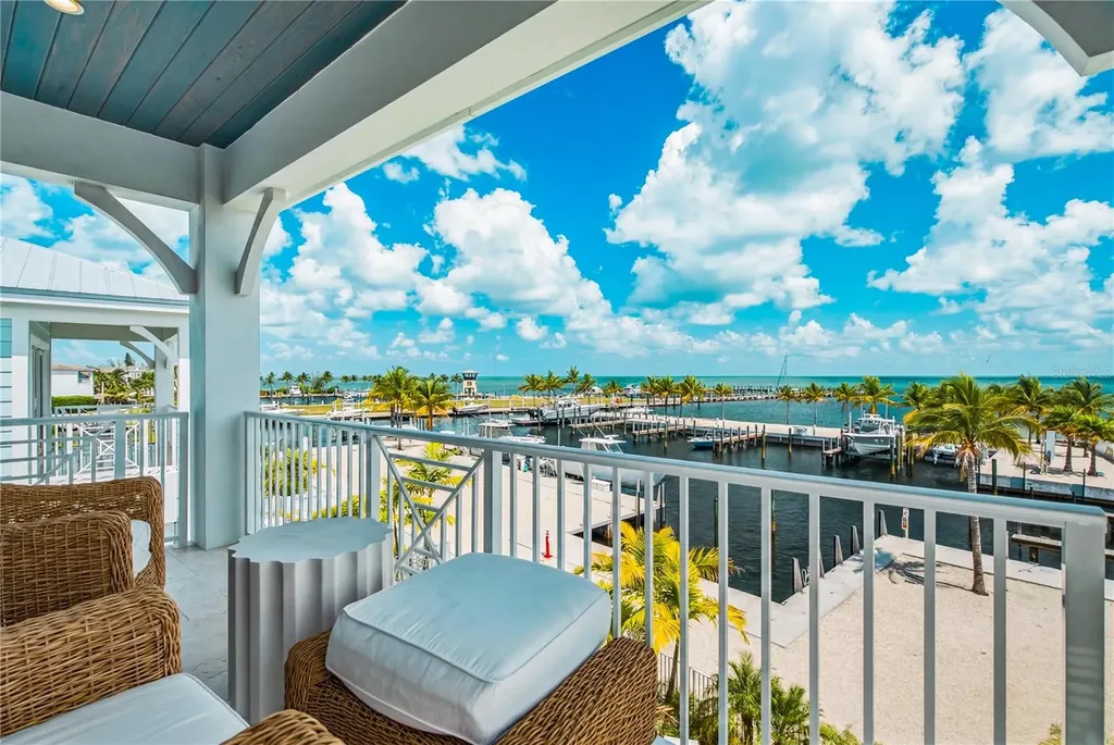 805 39th Street Gulf Marathon FL 33050