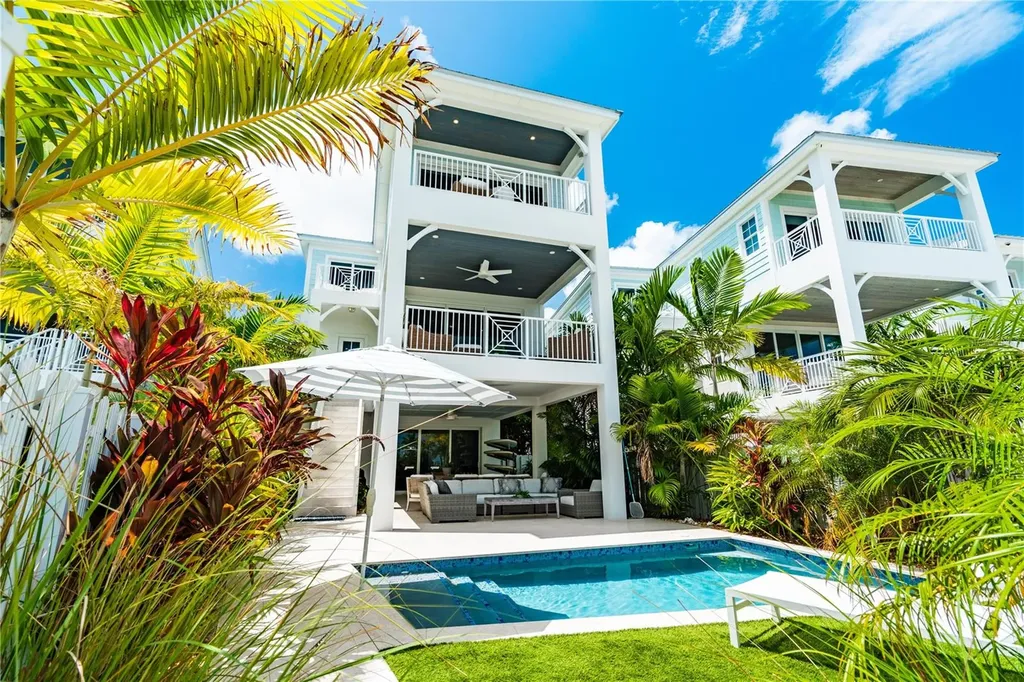 805 39th Street Gulf Marathon FL 33050