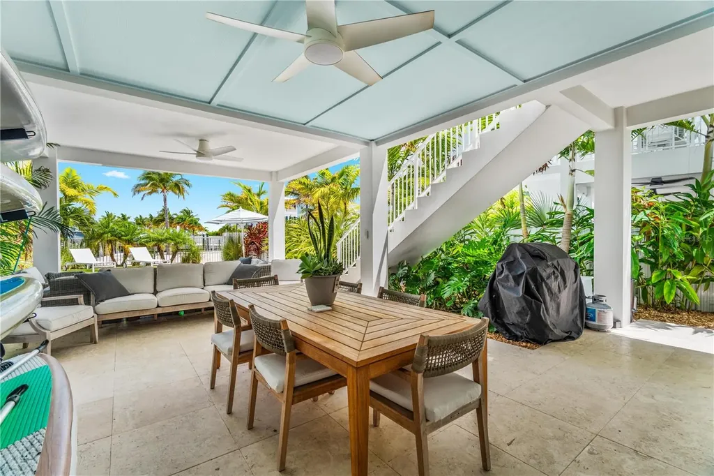 805 39th Street Gulf Marathon FL 33050